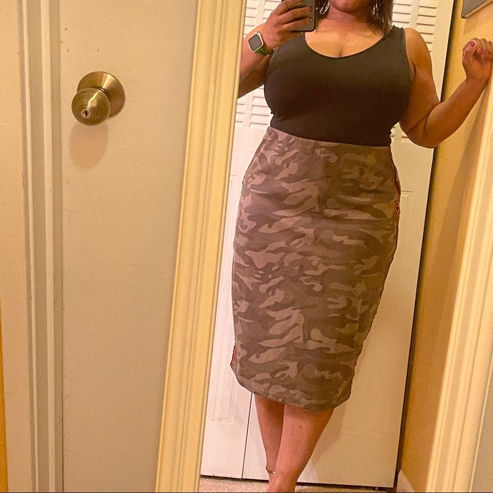 Camo Print Pencil Skirt